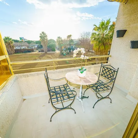 Homeholidaysrentals Cyan- Costa Barcelona Apartment